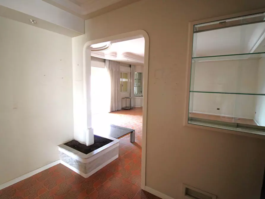 Immagine 8 di Appartamento in vendita  in Via Augusta a Siracusa