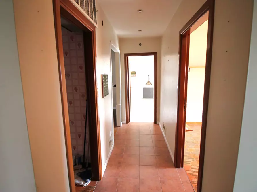 Immagine 13 di Appartamento in vendita  in Via Augusta a Siracusa