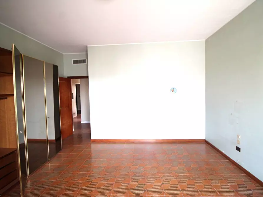 Immagine 19 di Appartamento in vendita  in Via Augusta a Siracusa