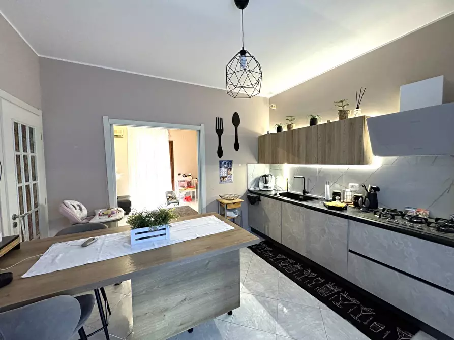 Immagine 14 di Villetta a schiera in vendita  in Via Butera a Siracusa