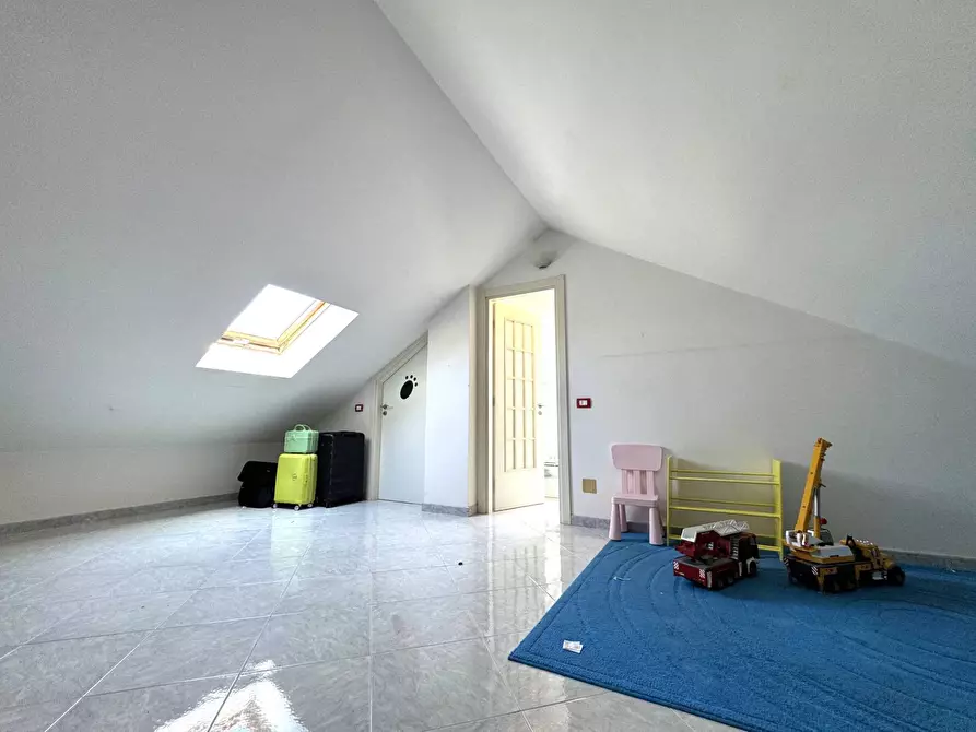 Immagine 35 di Villetta a schiera in vendita  in Via Butera a Siracusa