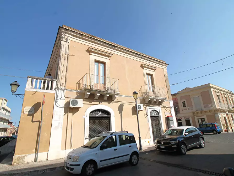 Immagine 3 di Casa indipendente in vendita  in Via XX Settembre a Canicattini Bagni
