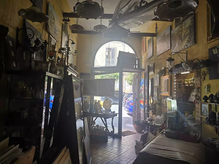 Immagine 13 di Locale commerciale in vendita  in Corso Timoleonte a Siracusa
