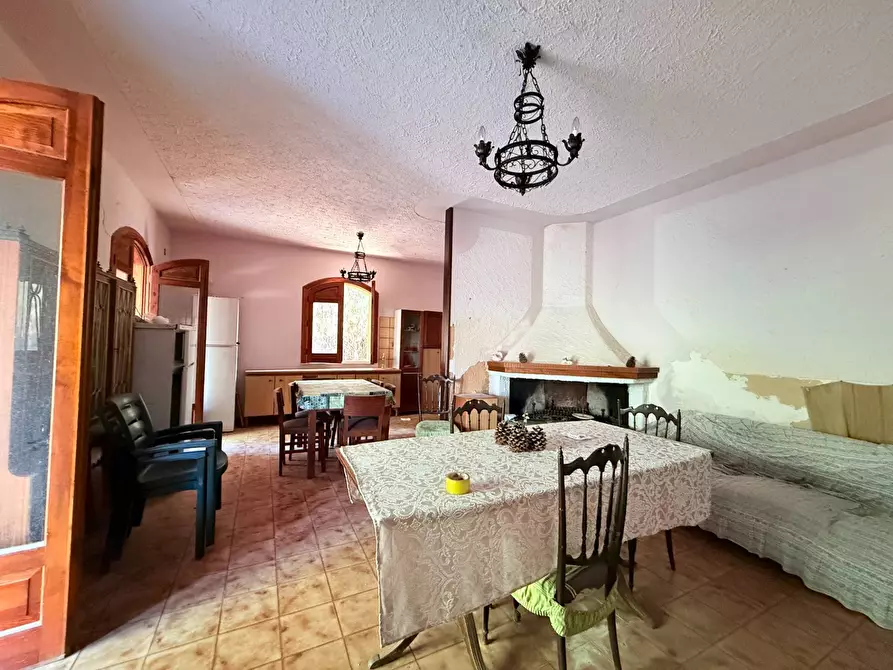 Immagine 15 di Villa in vendita  in Via Isola a Siracusa