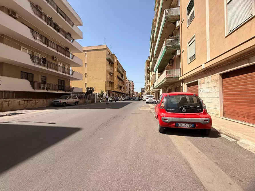 Immagine 3 di Box auto in vendita  in Via Sofio Ferrero a Siracusa