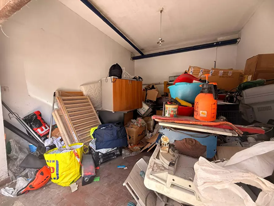 Immagine 5 di Box auto in vendita  in Via Sofio Ferrero a Siracusa