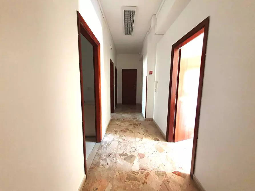 Immagine 4 di Ufficio in affitto  in Viale Tisia a Siracusa