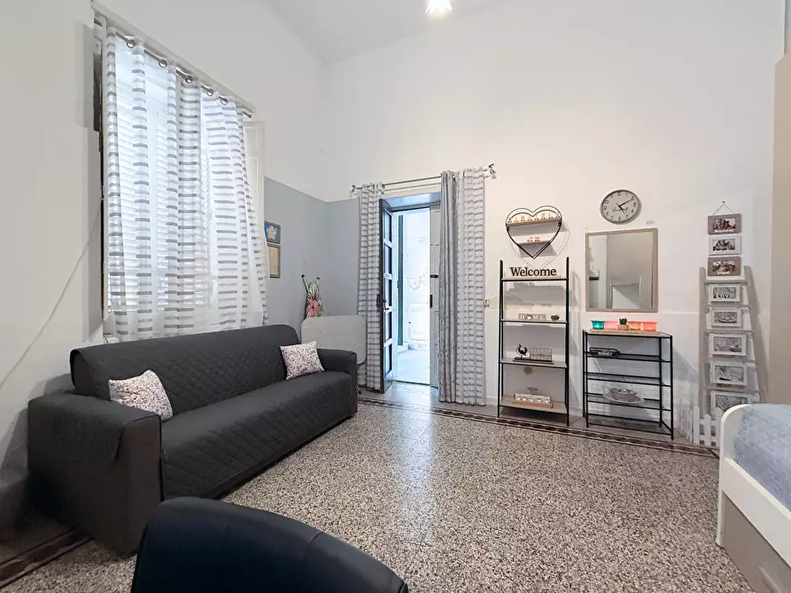 Immagine 12 di Appartamento in vendita  in Via Re Ierone II a Siracusa