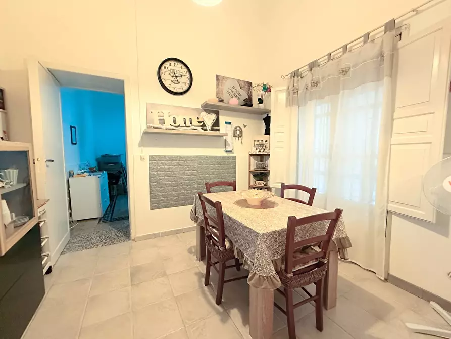 Immagine 14 di Appartamento in vendita  in Via Re Ierone II a Siracusa