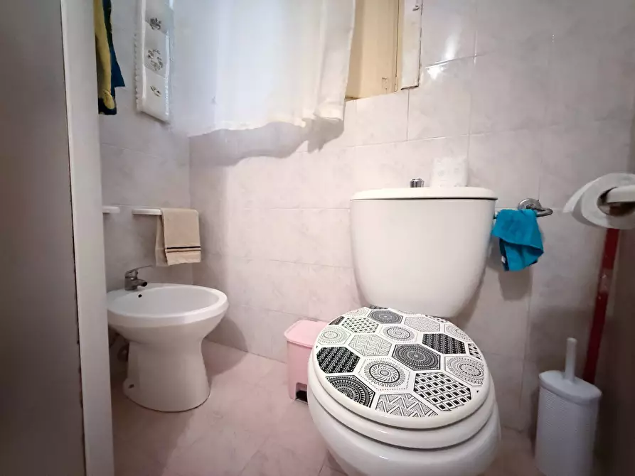 Immagine 18 di Appartamento in vendita  in Via Re Ierone II a Siracusa