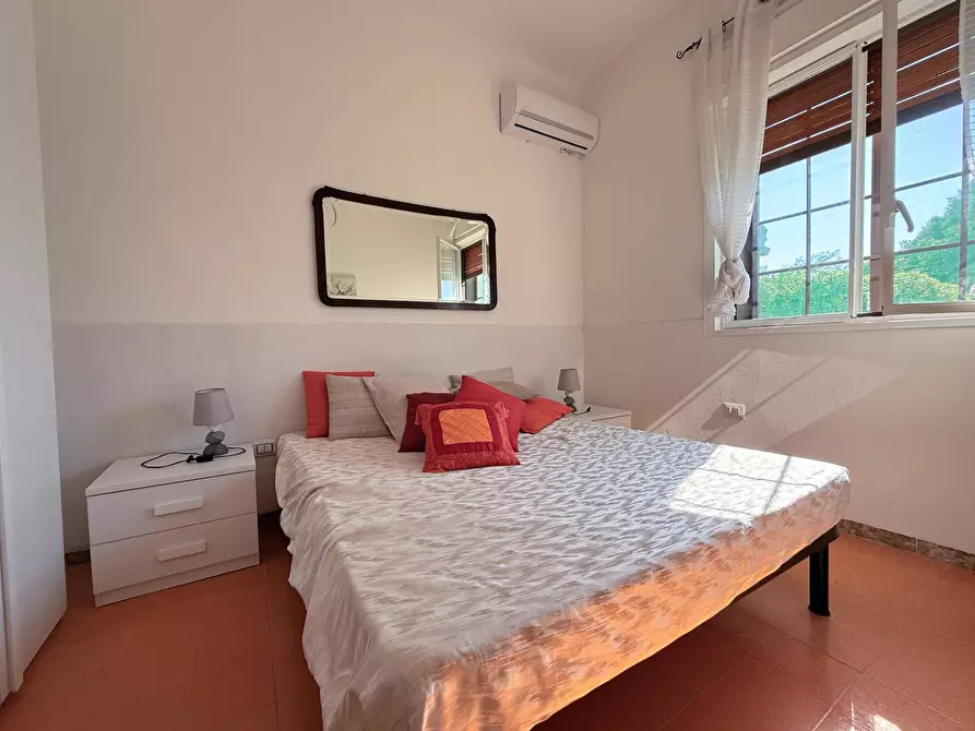 Immagine 12 di Villa in vendita  in Via Lago Maggiore a Siracusa