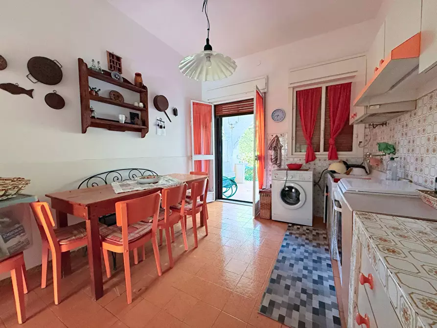 Immagine 20 di Villa in vendita  in Via Lago Maggiore a Siracusa