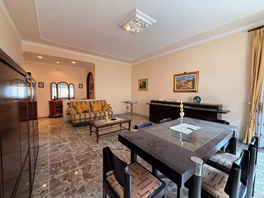 Immagine 1 di Appartamento in vendita  in Via Sebastiano Olivieri a Siracusa