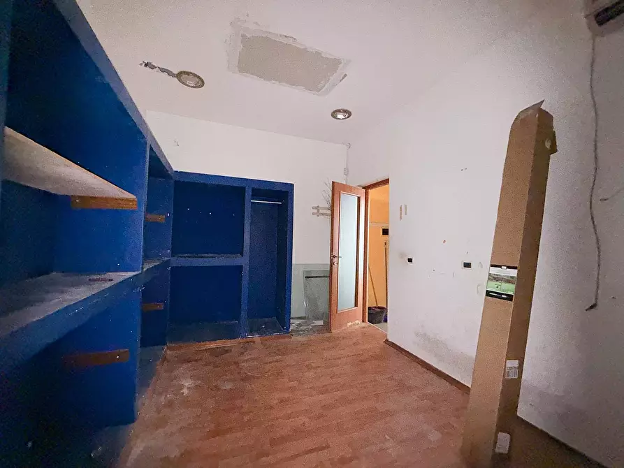 Immagine 17 di Locale commerciale in vendita  in Via Filisto a Siracusa