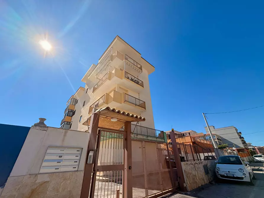 Immagine 32 di Appartamento in vendita  in Via Cassaro 44 a Siracusa