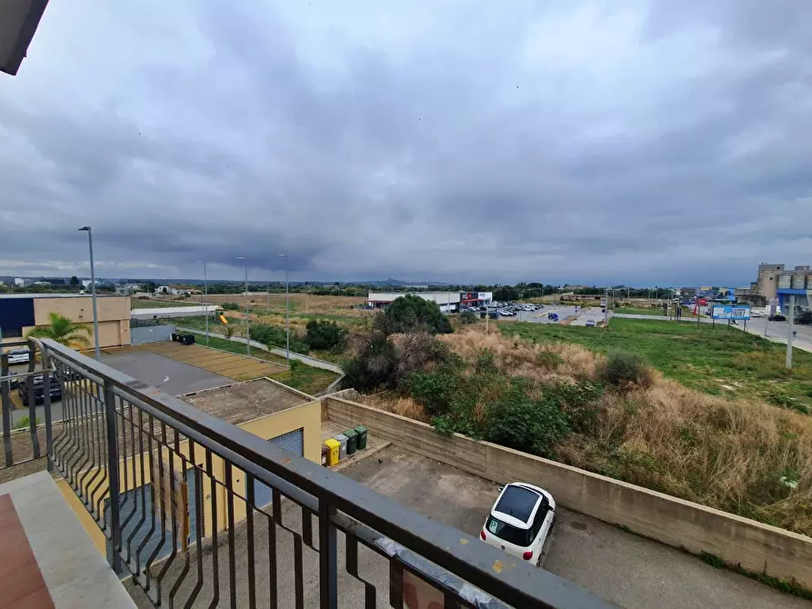 Immagine 1 di Appartamento in vendita  in Corso Vittorio Emanuele a Floridia