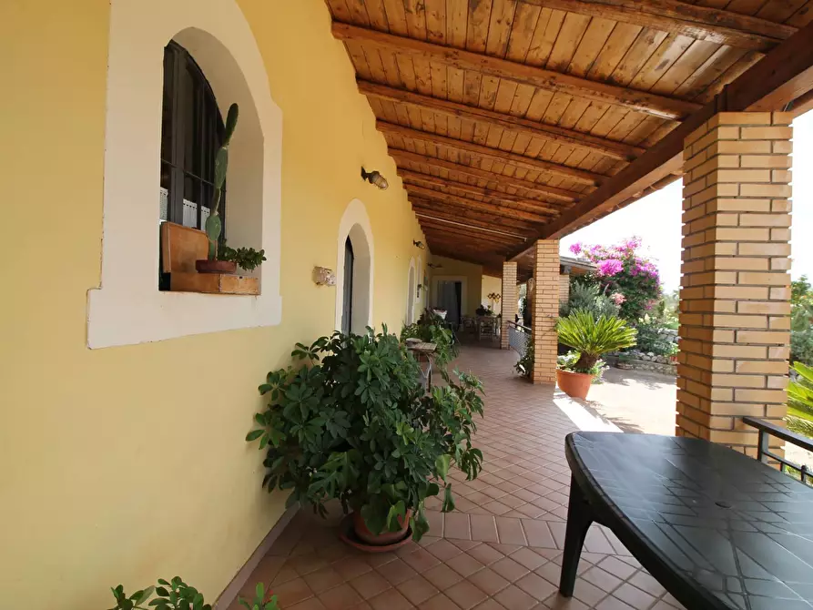 Immagine 18 di Villa in vendita  in Contrada Bagni snc a Buccheri