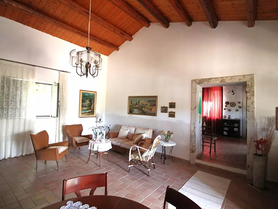 Immagine 24 di Villa in vendita  in Contrada Bagni snc a Buccheri