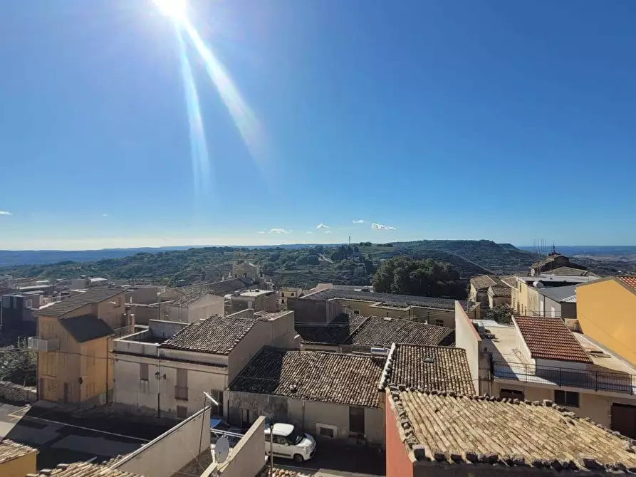 Immagine 22 di Palazzo in vendita  in Via Camillo Benso Conte di Cavour 80 a Buccheri