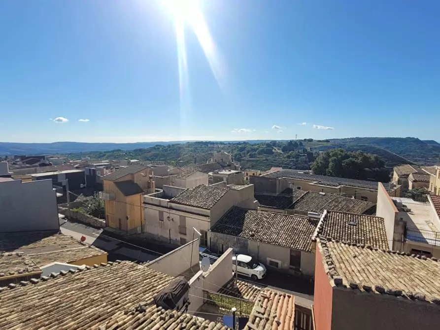 Immagine 33 di Palazzo in vendita  in Via Camillo Benso Conte di Cavour 80 a Buccheri