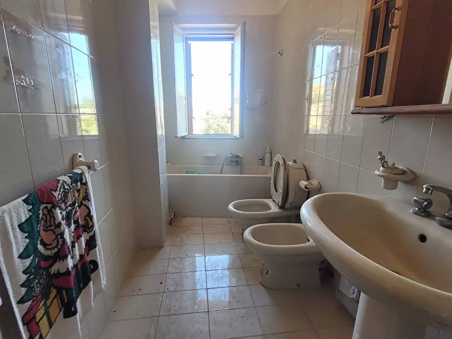 Immagine 46 di Palazzo in vendita  in Via Camillo Benso Conte di Cavour 80 a Buccheri