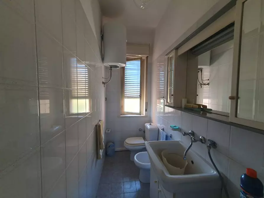 Immagine 12 di Appartamento in vendita  in P.le Medaglia D'Oro Carmelo Ganci 19 a Siracusa