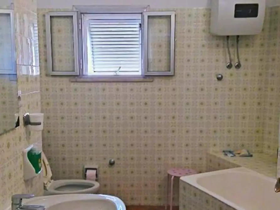 Immagine 10 di Villa in affitto  in Via Orione a Siracusa
