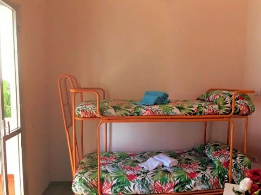 Immagine 13 di Villa in affitto  in Via Orione a Siracusa