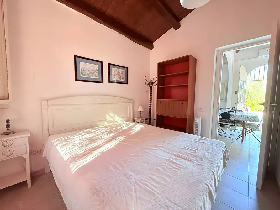 Immagine 9 di Villa in vendita  in STRADA PER OGNINA a Siracusa