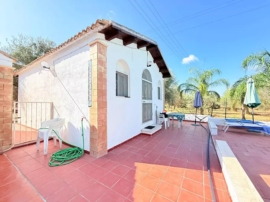 Immagine 21 di Villa in vendita  in STRADA PER OGNINA a Siracusa
