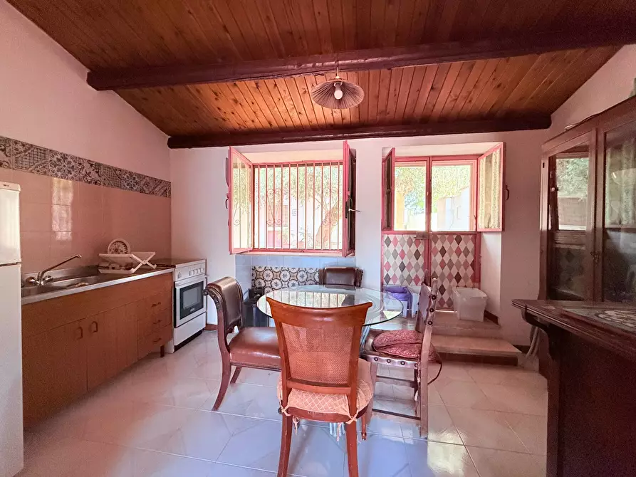 Immagine 6 di Villetta a schiera in vendita  in STRADA PER OGNINA a Siracusa