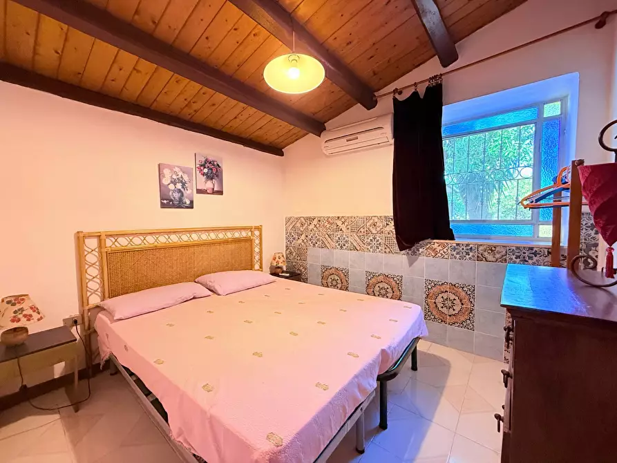 Immagine 11 di Villetta a schiera in vendita  in STRADA PER OGNINA a Siracusa