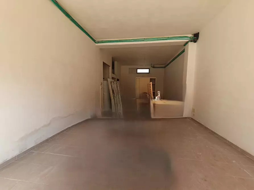 Immagine 3 di Magazzino in affitto  in Via Santa Maria Croce Camerina a Siracusa