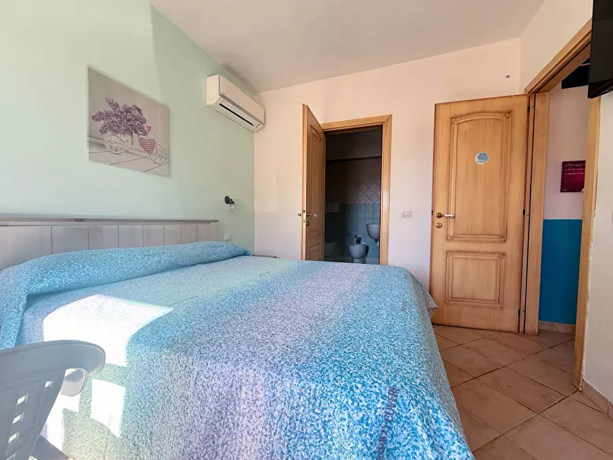 Immagine 11 di Villa in vendita  in Traversa Renella a Siracusa