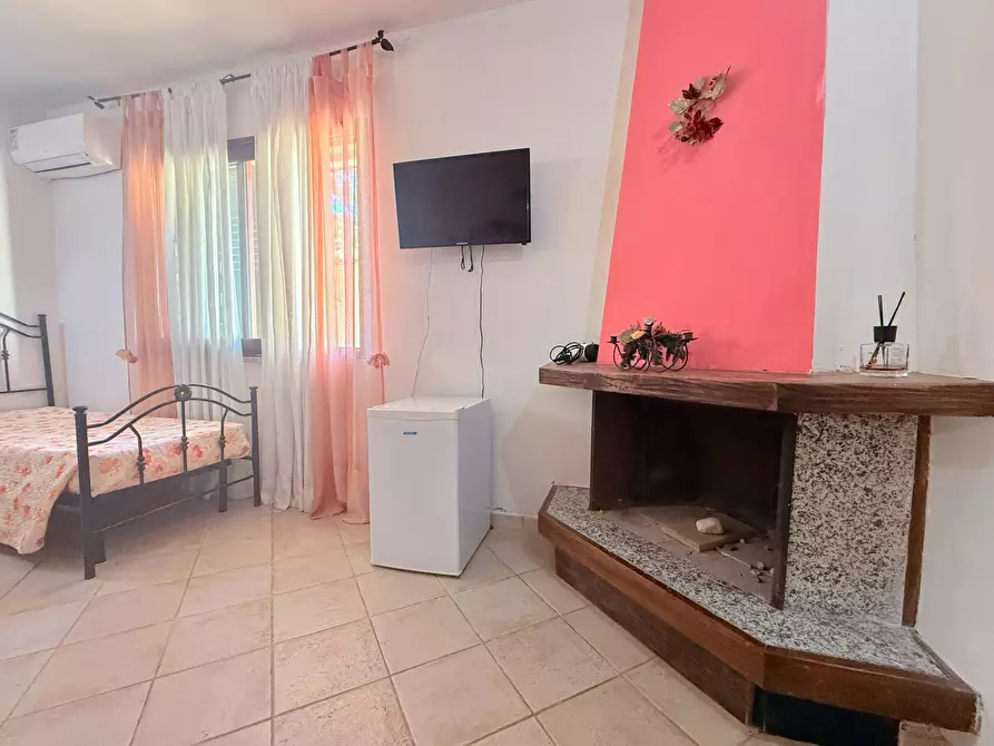 Immagine 15 di Villa in vendita  in Traversa Renella a Siracusa