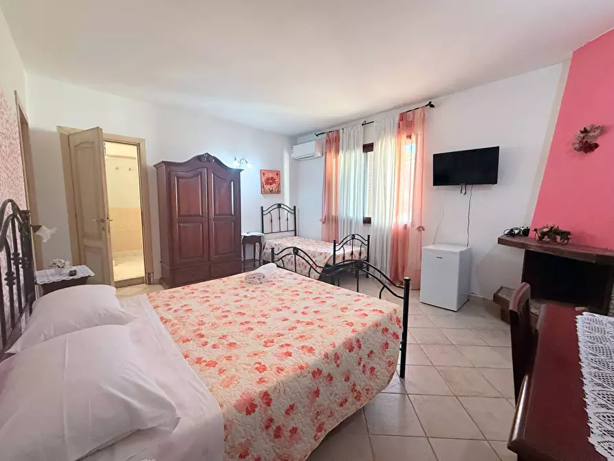 Immagine 18 di Villa in vendita  in Traversa Renella a Siracusa