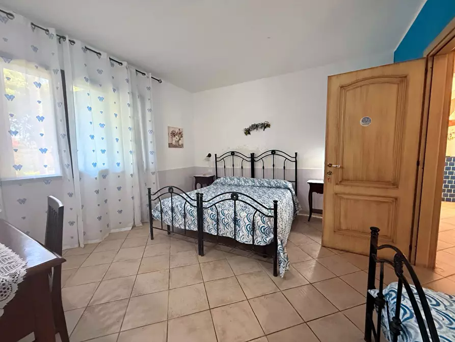 Immagine 26 di Villa in vendita  in Traversa Renella a Siracusa