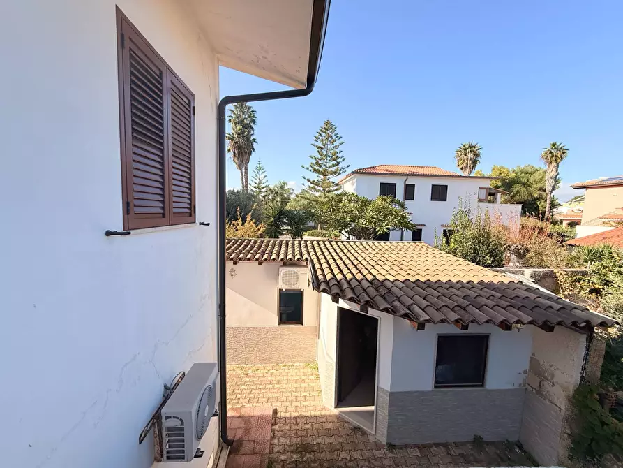 Immagine 31 di Villa in vendita  in Traversa Renella a Siracusa