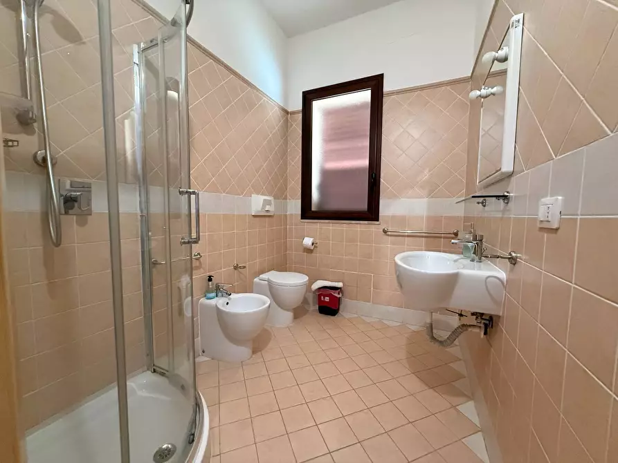 Immagine 45 di Villa in vendita  in Traversa Renella a Siracusa