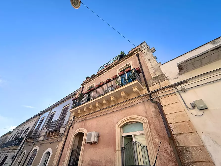 Immagine 1 di Casa semindipendente in vendita  in Via Piave a Siracusa