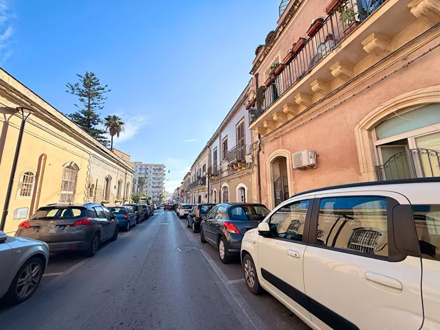 Immagine 3 di Casa semindipendente in vendita  in Via Piave a Siracusa