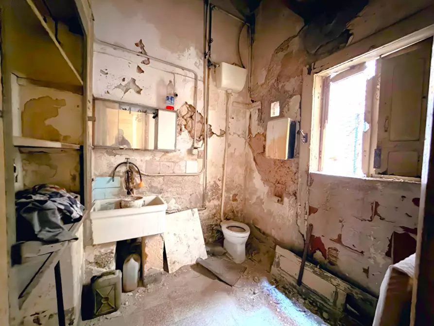 Immagine 12 di Casa indipendente in vendita  in Via Ragusa a Siracusa