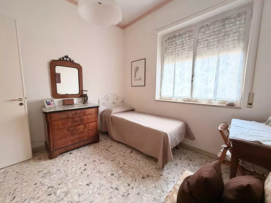 Immagine 11 di Appartamento in vendita  in Via Ofanto a Siracusa