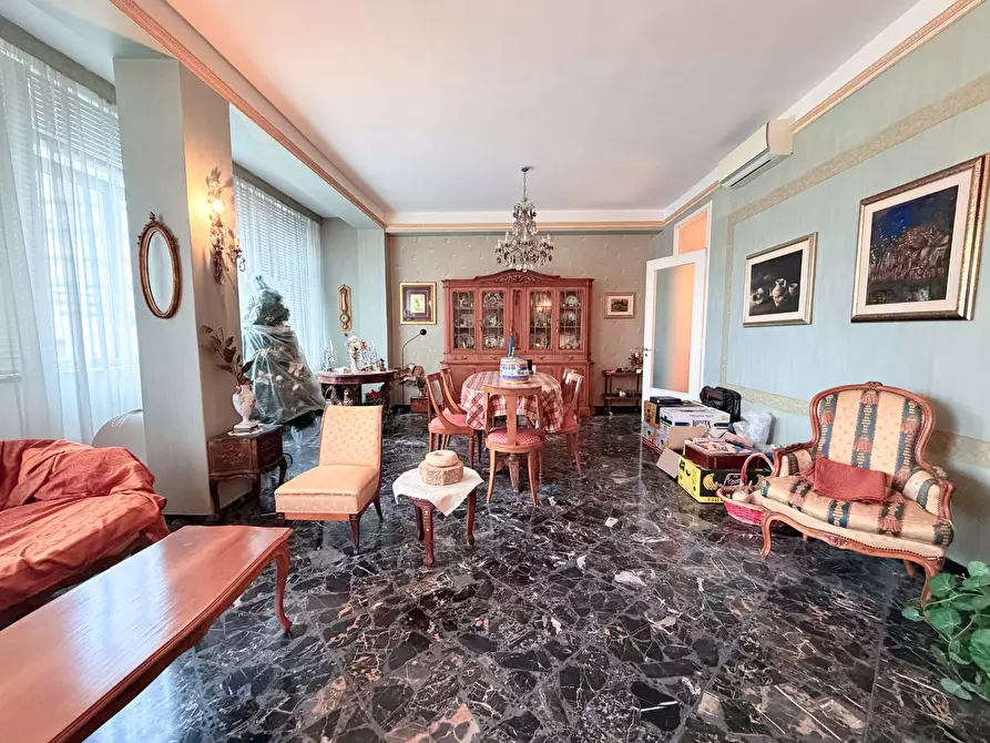 Immagine 3 di Appartamento in vendita  in Via Ofanto a Siracusa