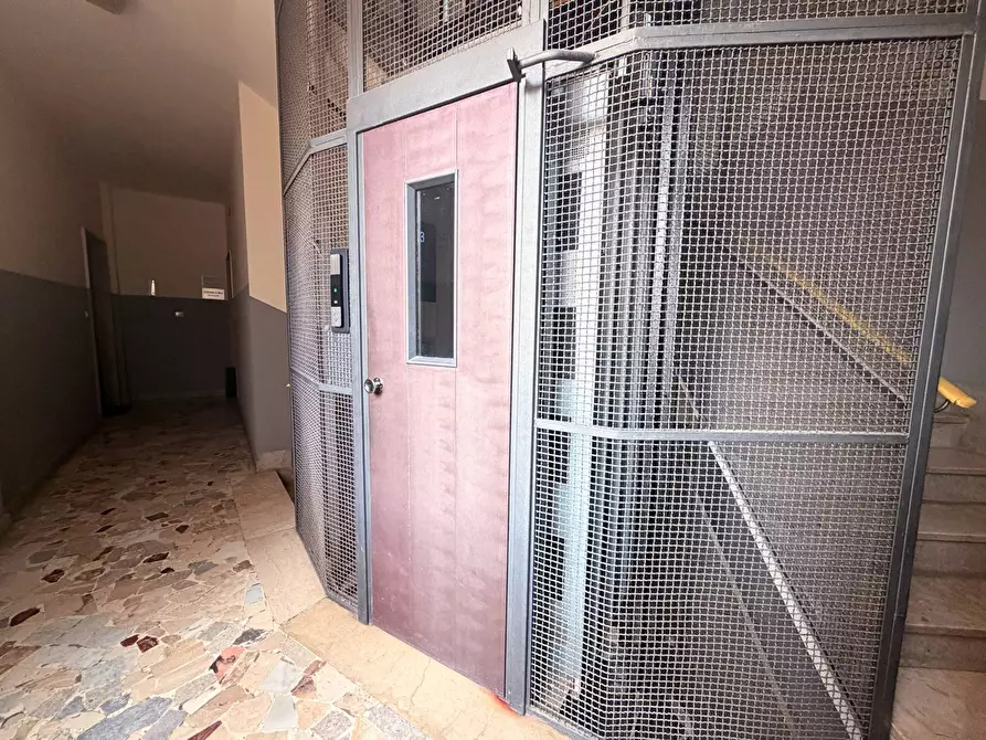 Immagine 28 di Appartamento in vendita  in Via Ofanto a Siracusa