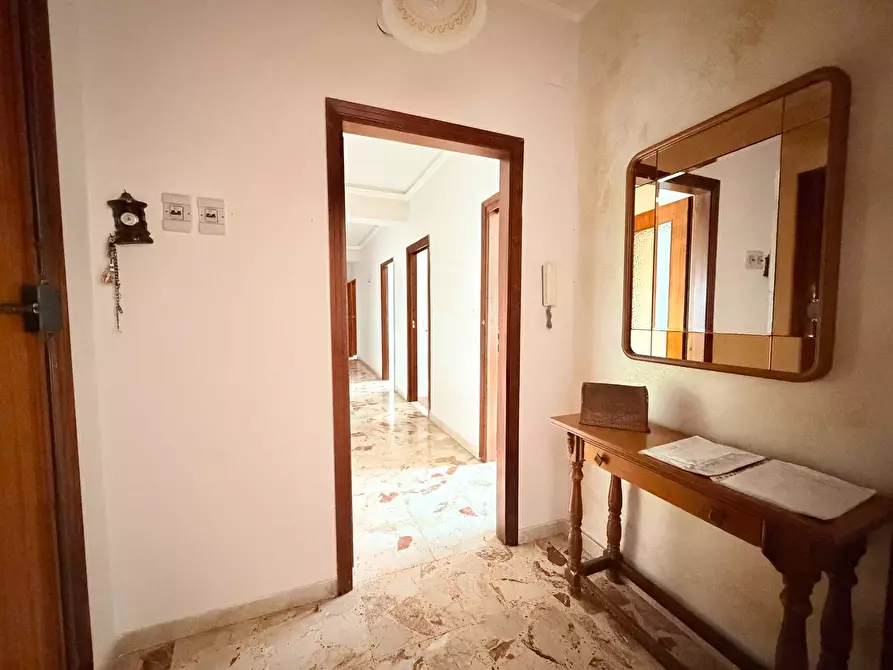 Immagine 9 di Appartamento in vendita  in Via Grottasanta a Siracusa