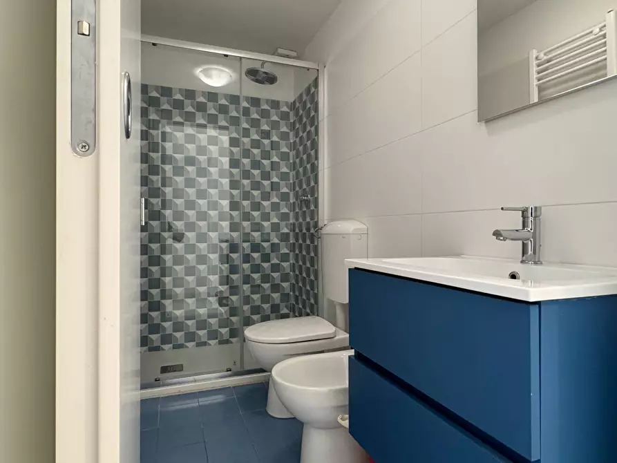 Immagine 6 di Appartamento in affitto  in VIA MENABREA 20 a Milano