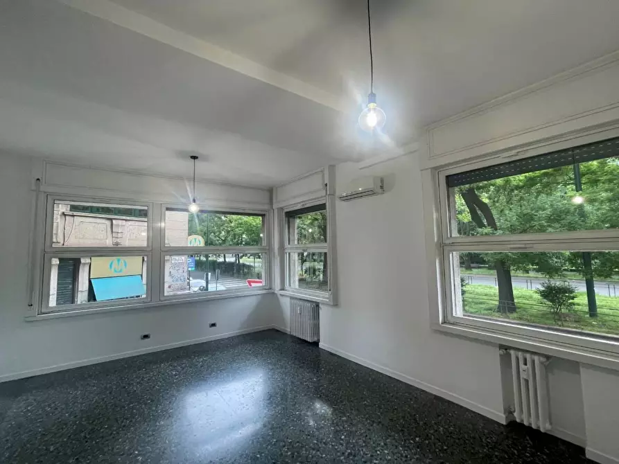 Immagine 3 di Ufficio in affitto  in via legnano 18 a Milano