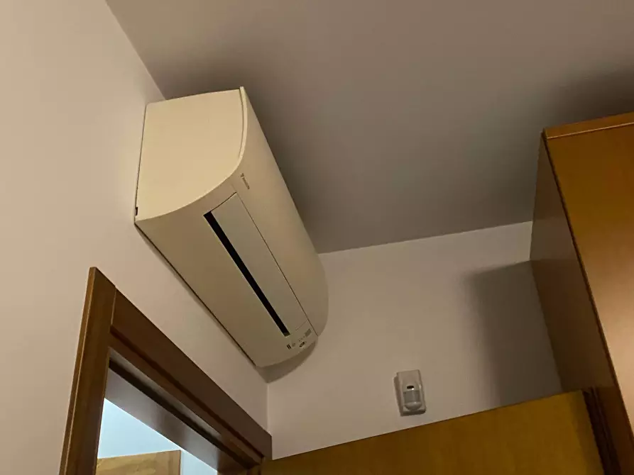 Immagine 8 di Appartamento in vendita  in VIA DEMONTE 6 a Milano