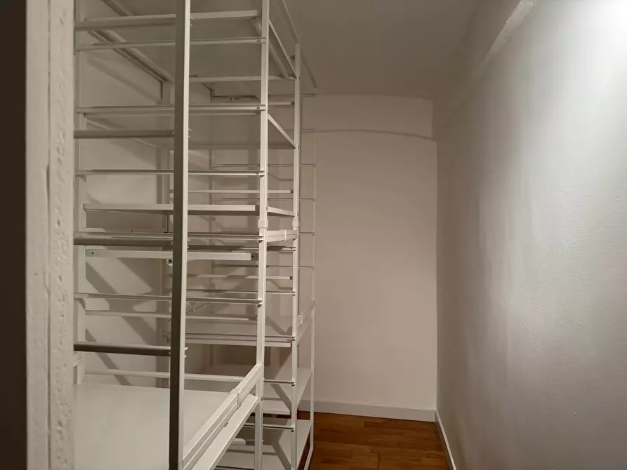 Immagine 12 di Appartamento in affitto  in via giuseppe govone 38 a Milano